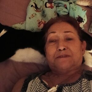 Meet your Posher, Debi